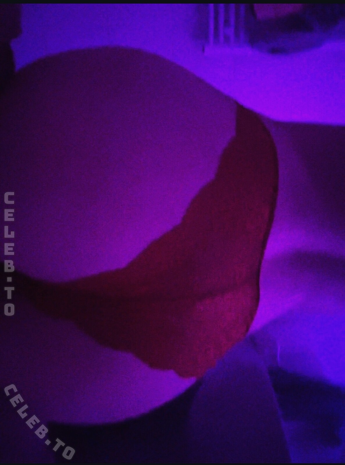 crystalmarykitty nude photo 2