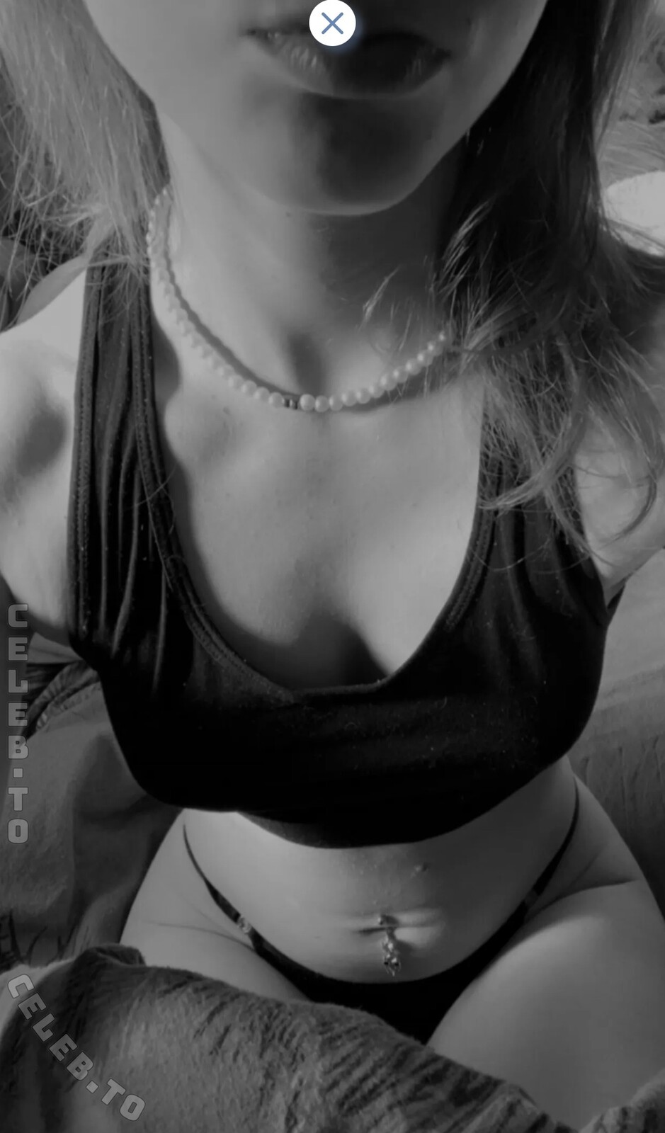 cryxsarah.gbc nude photo 2