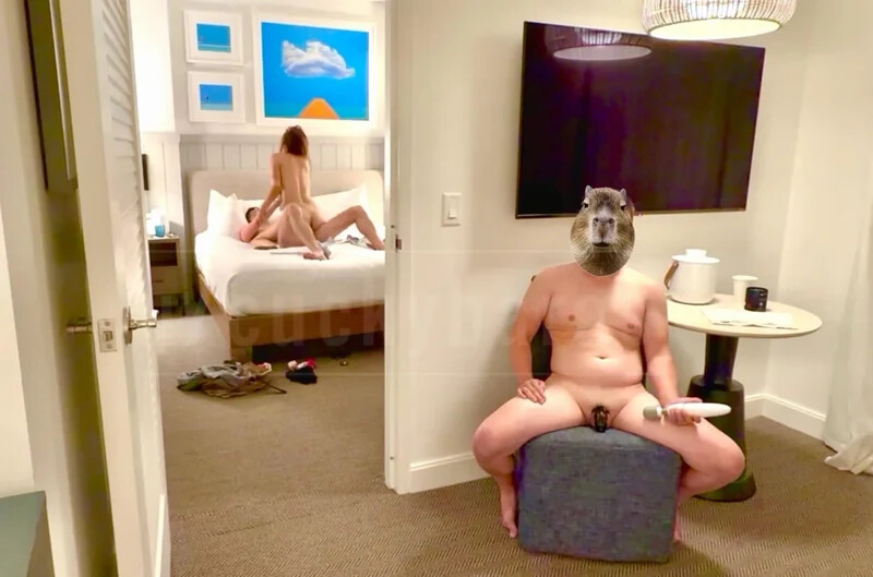 cuckybaras nude photo 1