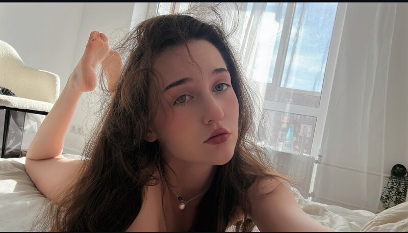 cumband nude photo 1