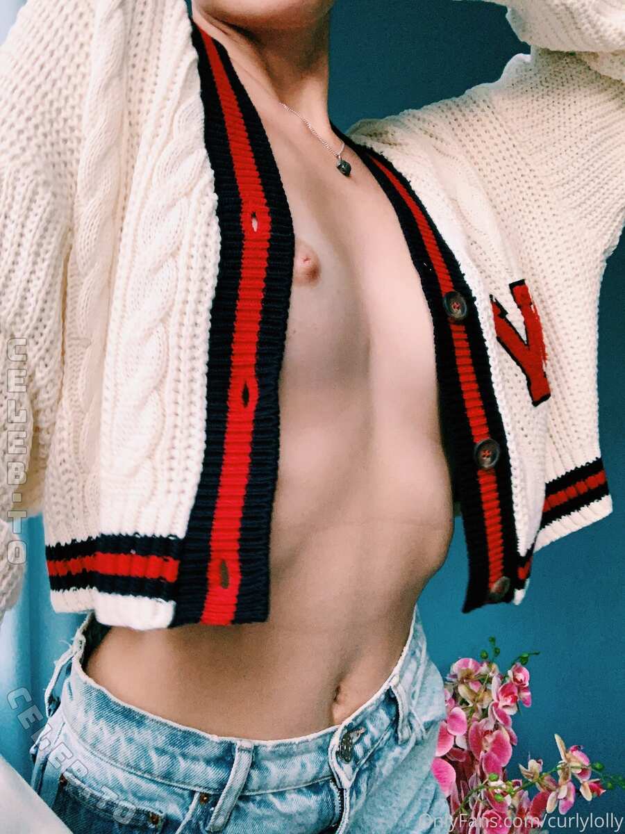 Curly lolly nude photo 3