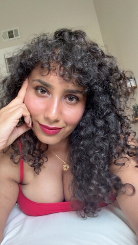 CurlyWurdy Sexy (2 photos)