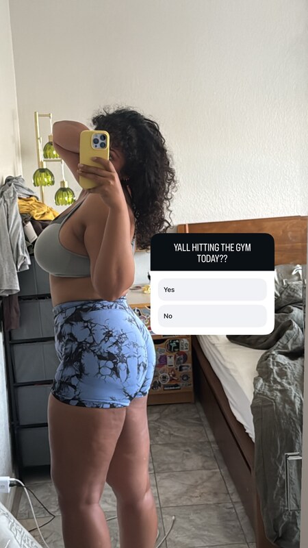 CurlyWurdy nude photo 23