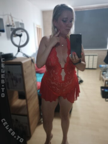 Cutecoco95 nude photo 15