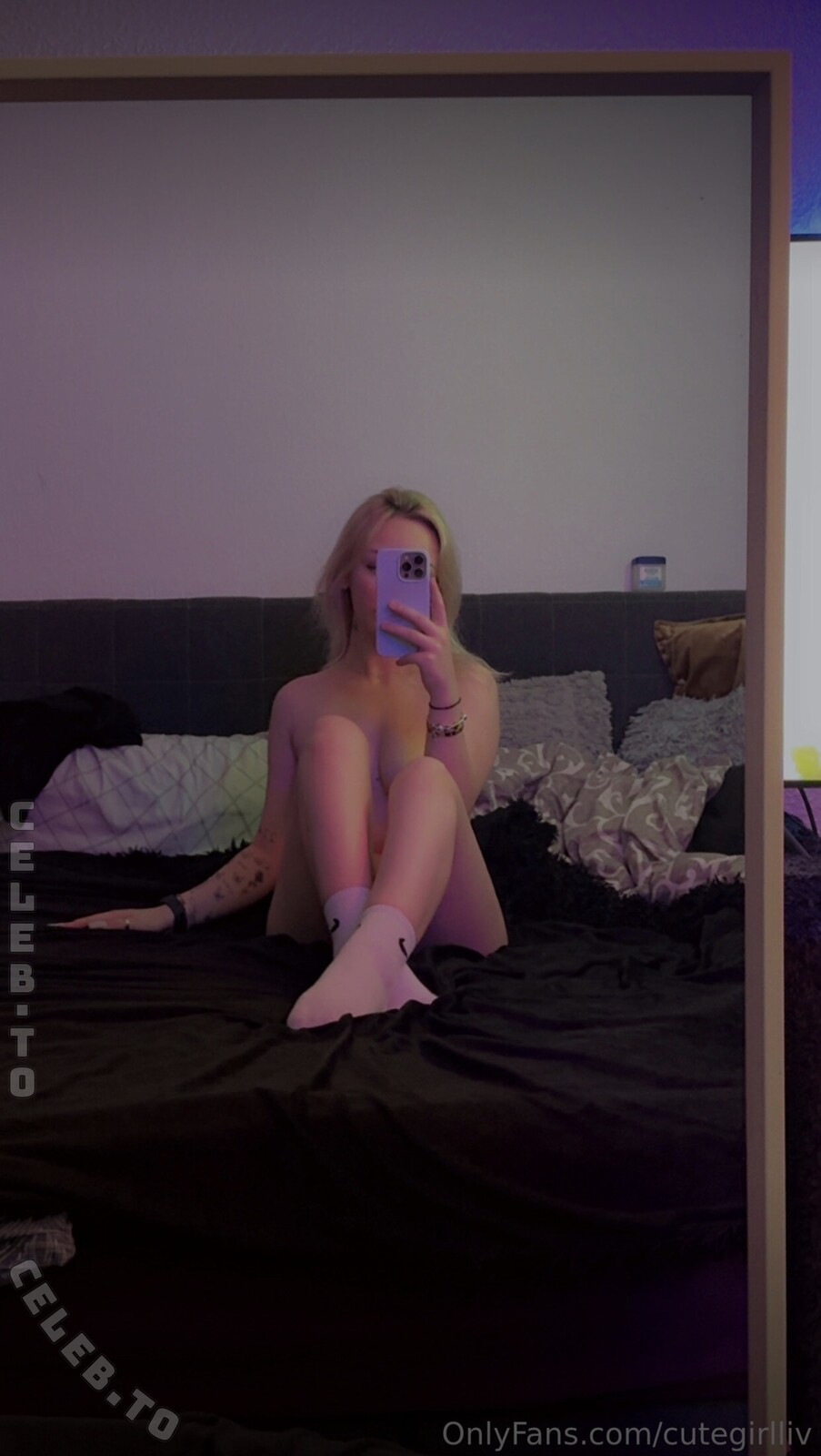 cutegirlliv nude photo 5