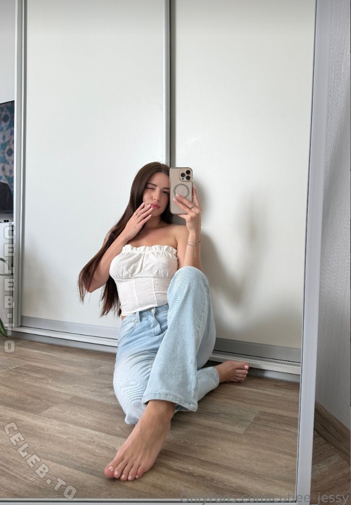 cutiee_jessy nude photo 14