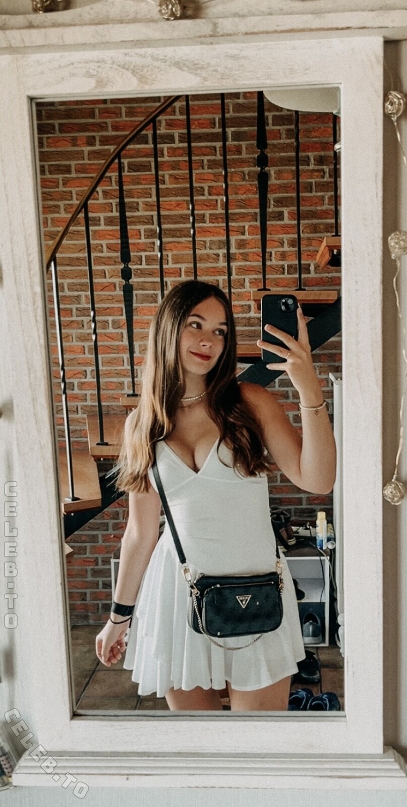 CuzImSara nude photo 2