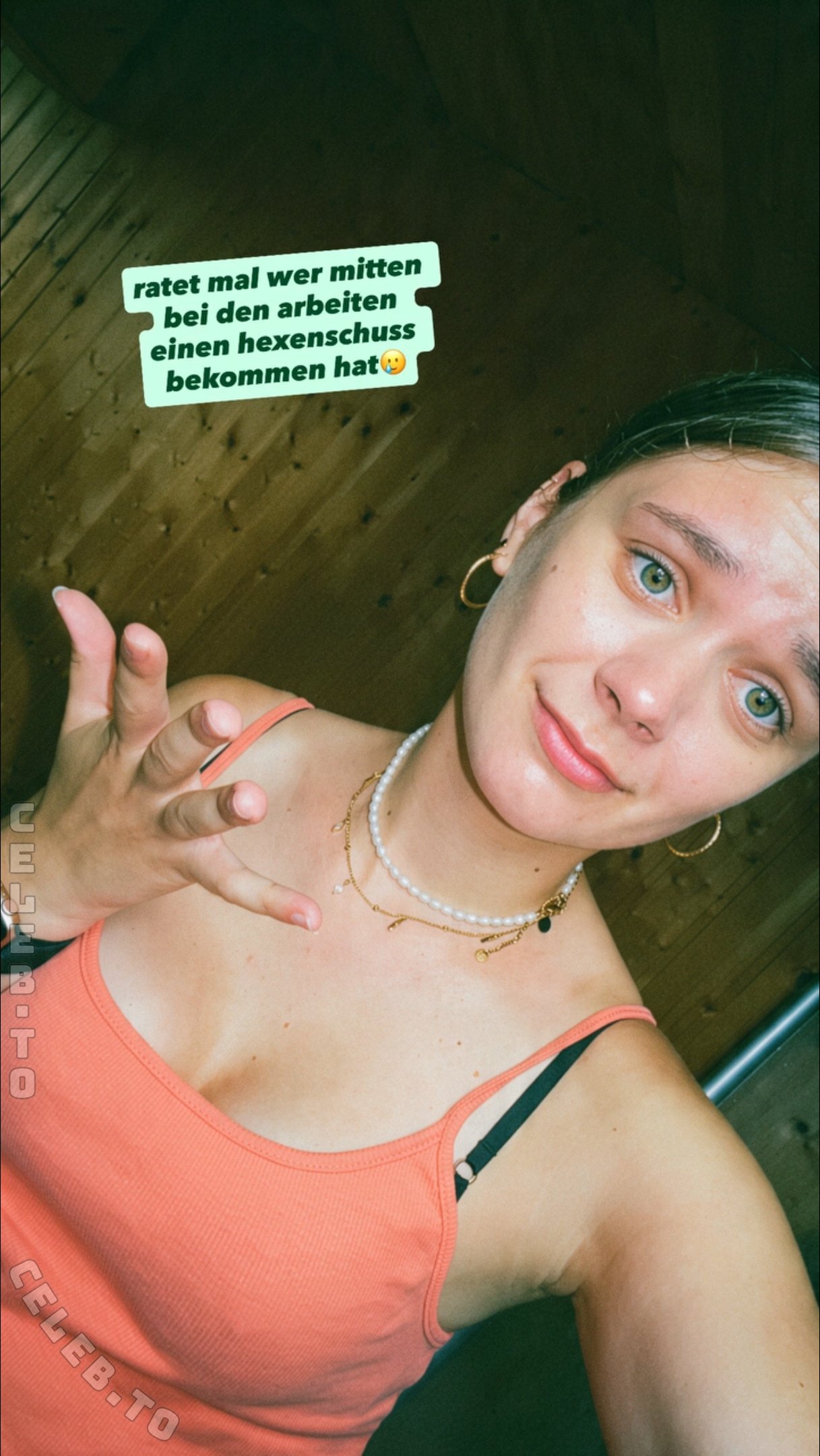 CuzImSara nude photo 1