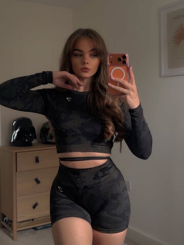Cydney nude photo 12