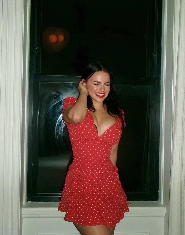 Dafne Keen nude photo 2