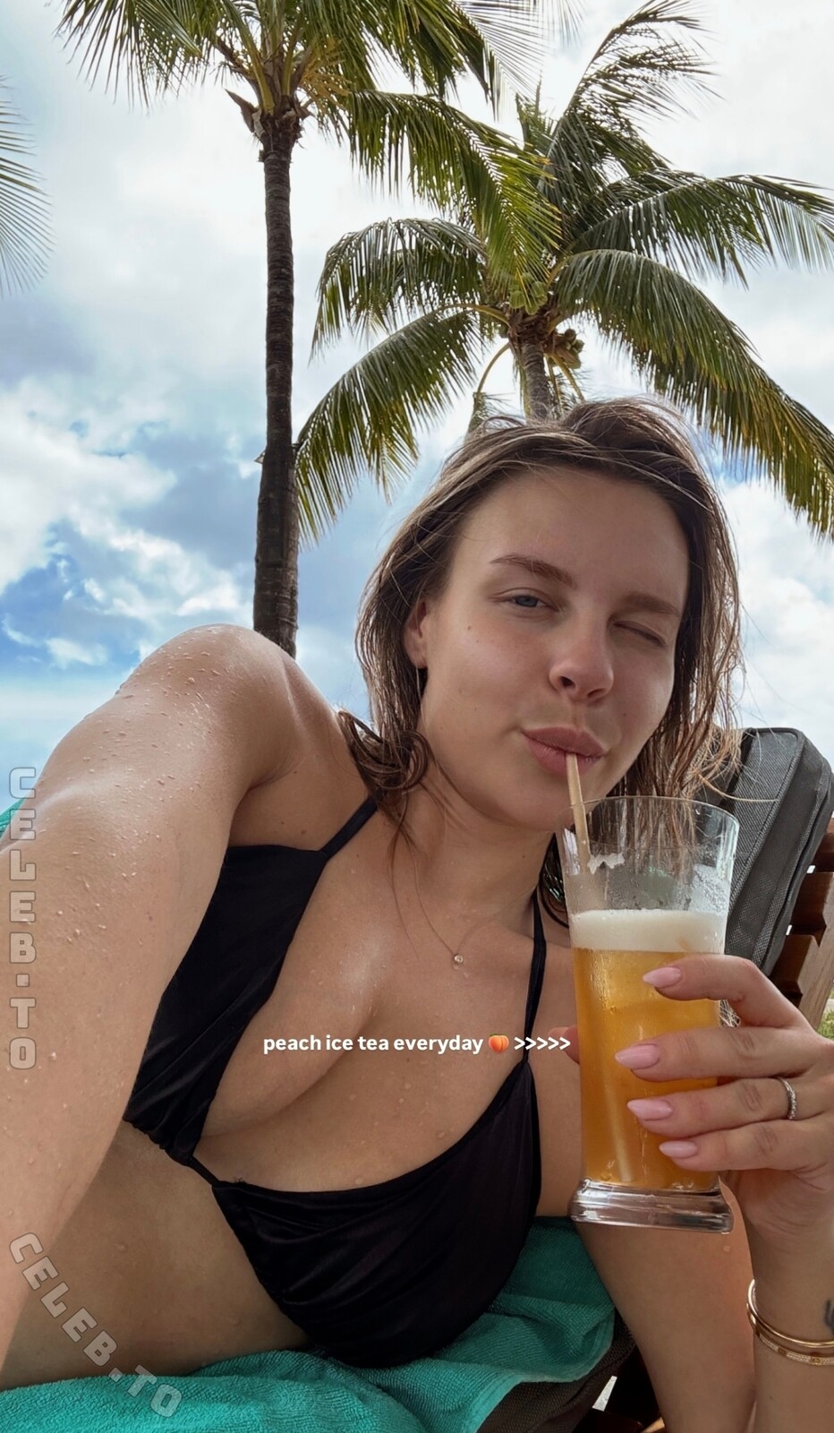 Dagi Bee nude photo 1