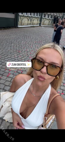 Dagi Bee nude photo 1