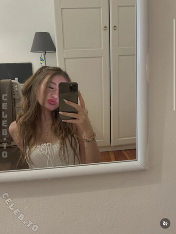 Daiiisy nude photo 23