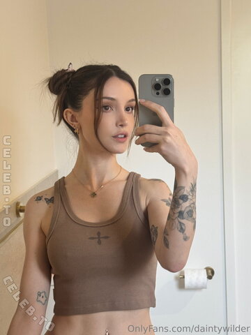 Dainty Wilder nude