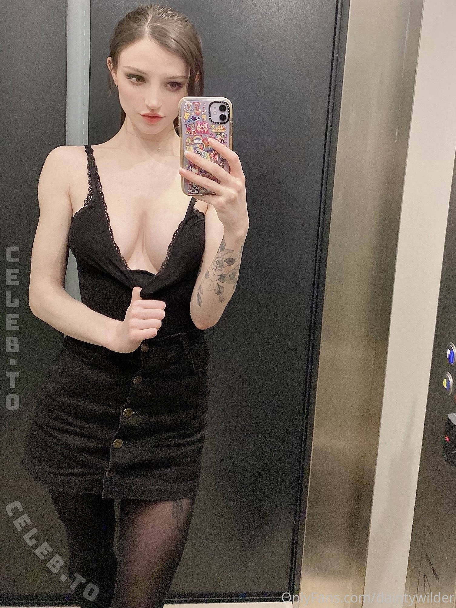 Dainty Wilder nude photo 2