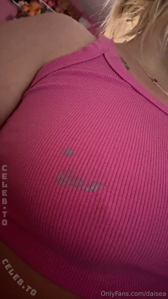 Daisea nude photo 19