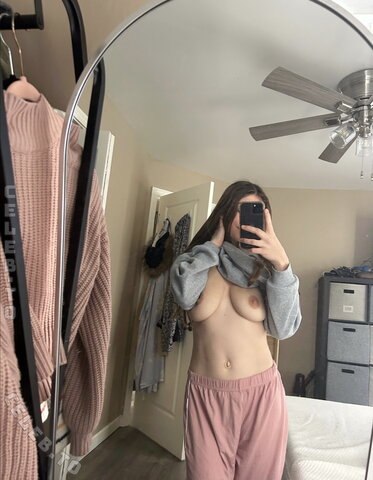 Daisy Blue nude photo 12