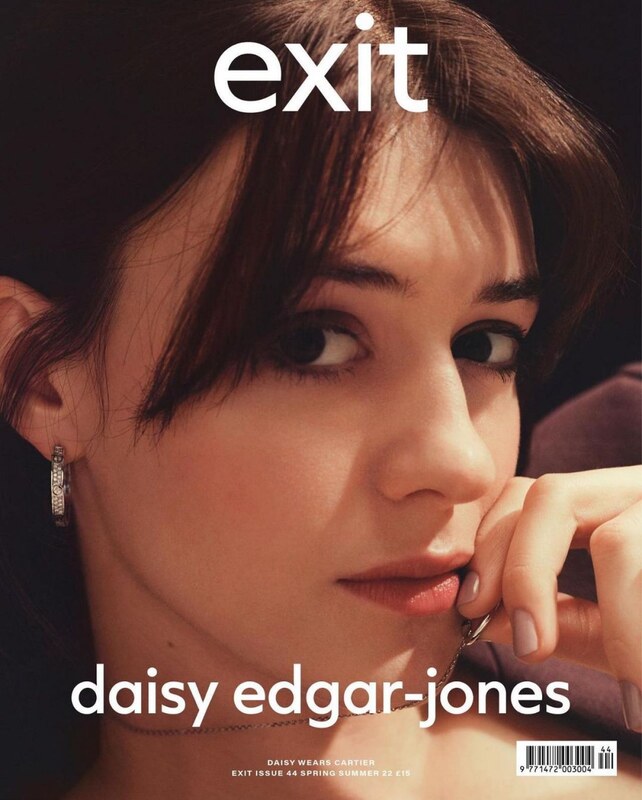 Daisy Edgar-Jones nude photo 1