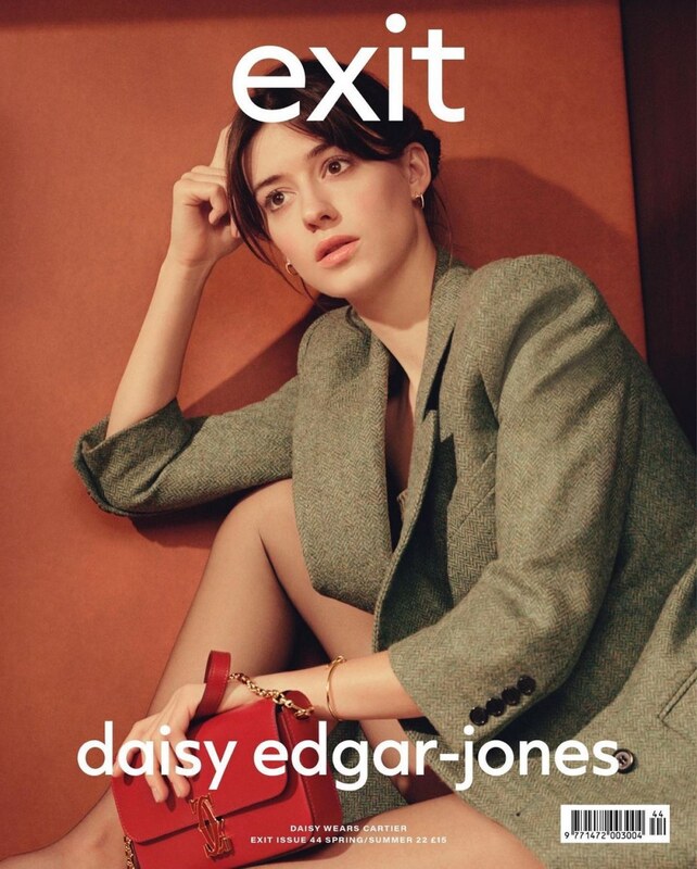 Daisy Edgar-Jones nude photo 2