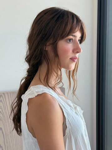 Daisy Edgar-Jones nude photo 33