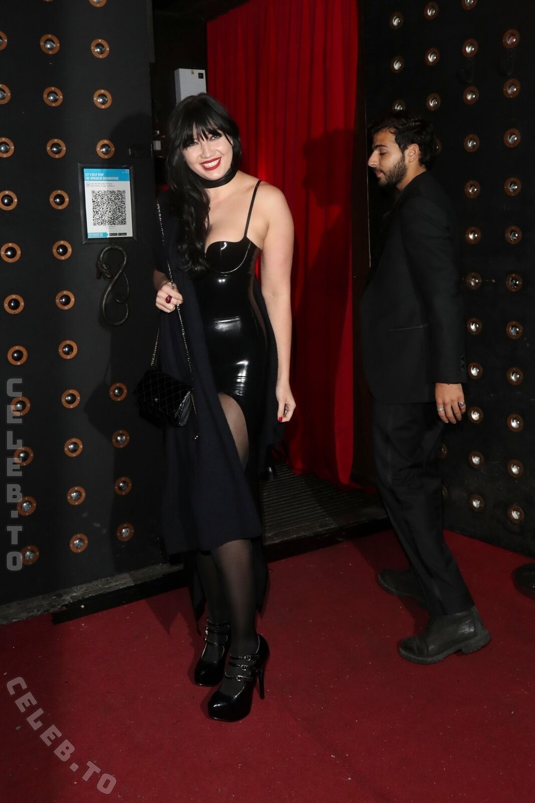 Daisy Lowe nude photo 2