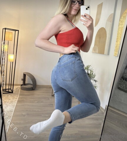 Daisyxlicious – Do you want me to sweeten your morning? 🥰 Story
