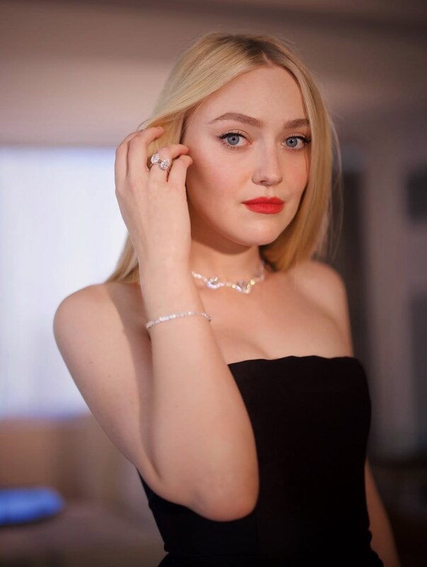 Dakota Fanning nude photo 3