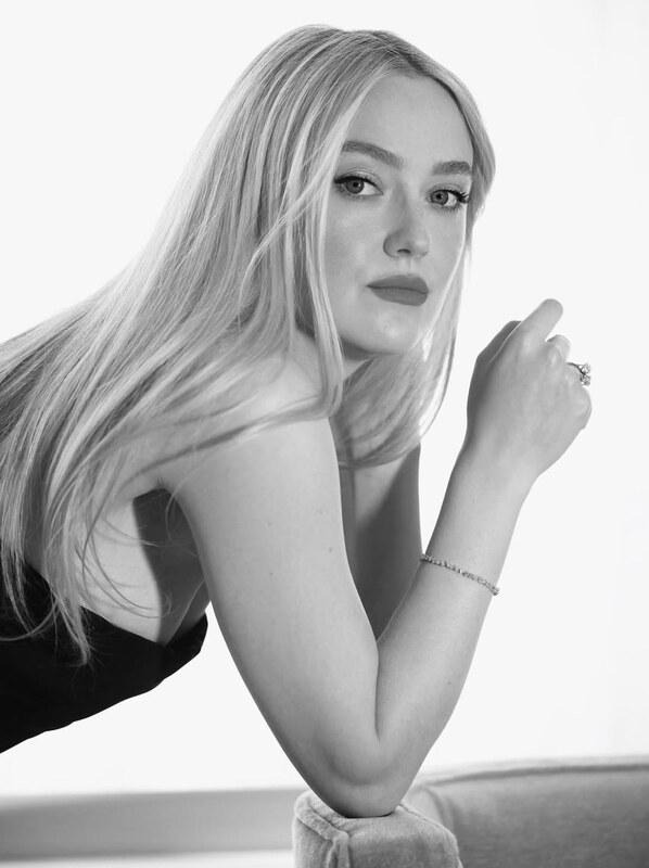 Dakota Fanning nude photo 4