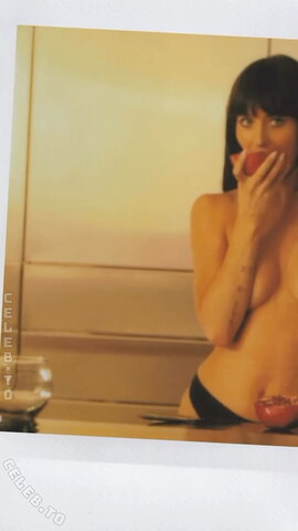 Dakota Johnson nude photo 84