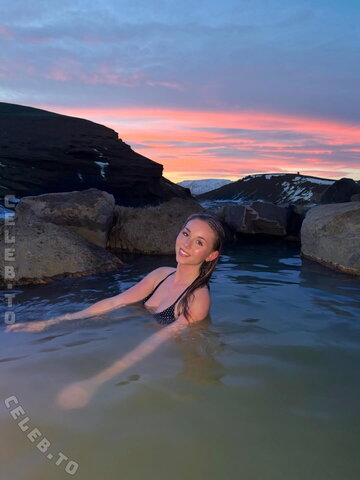 Dalia nude photo 28