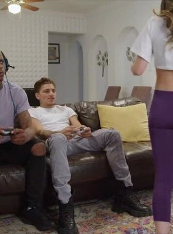 Damion Dayski nude photo 17