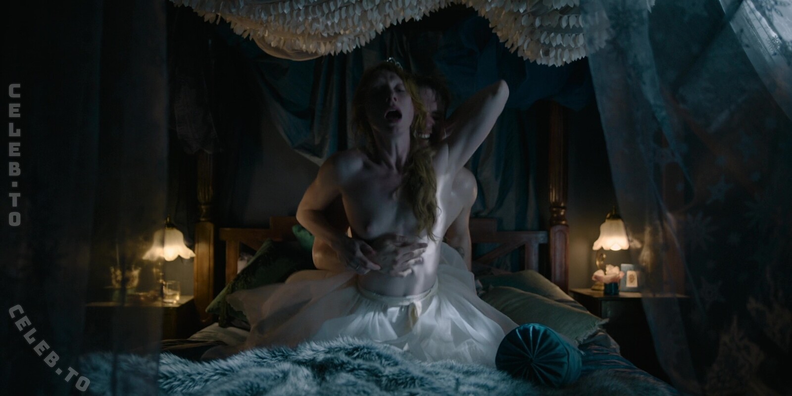 Dana Herfurth nude photo 9