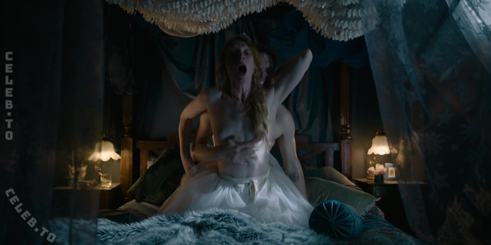 Dana Herfurth nude photo 10