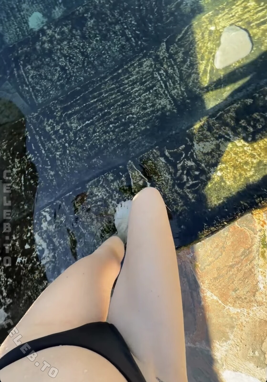 danarampsl nude photo 2