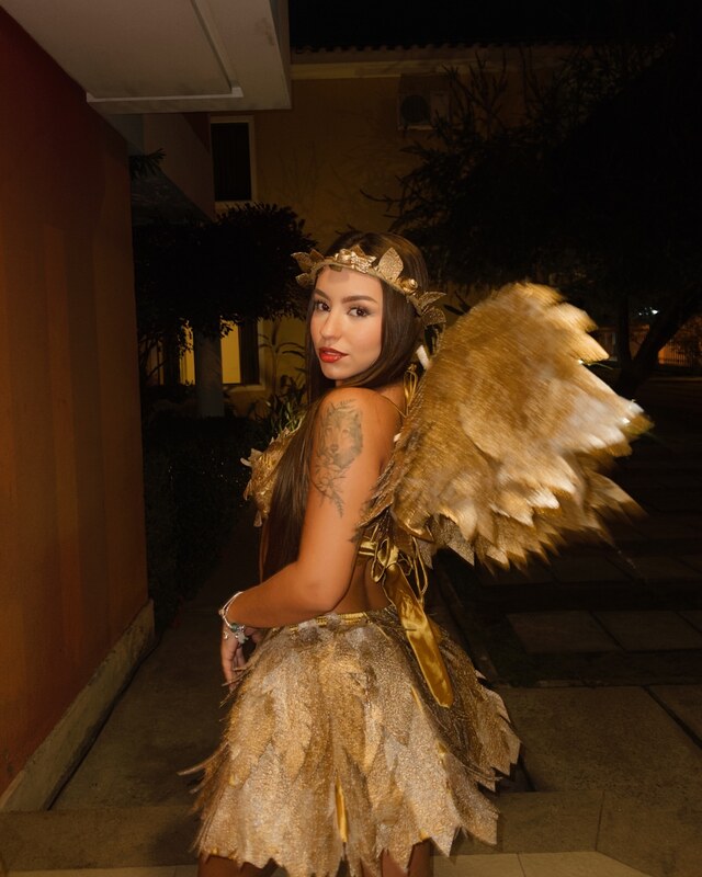 Dandara Thereza nude photo 29