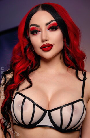 Dani Divine nude photo 23