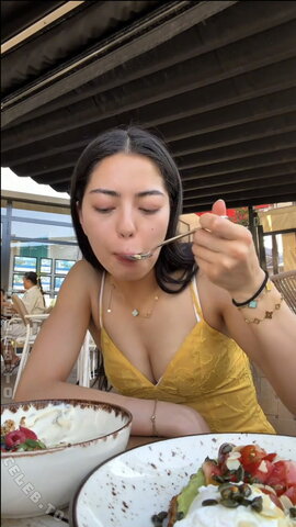 Dani Klieber nude photo 36