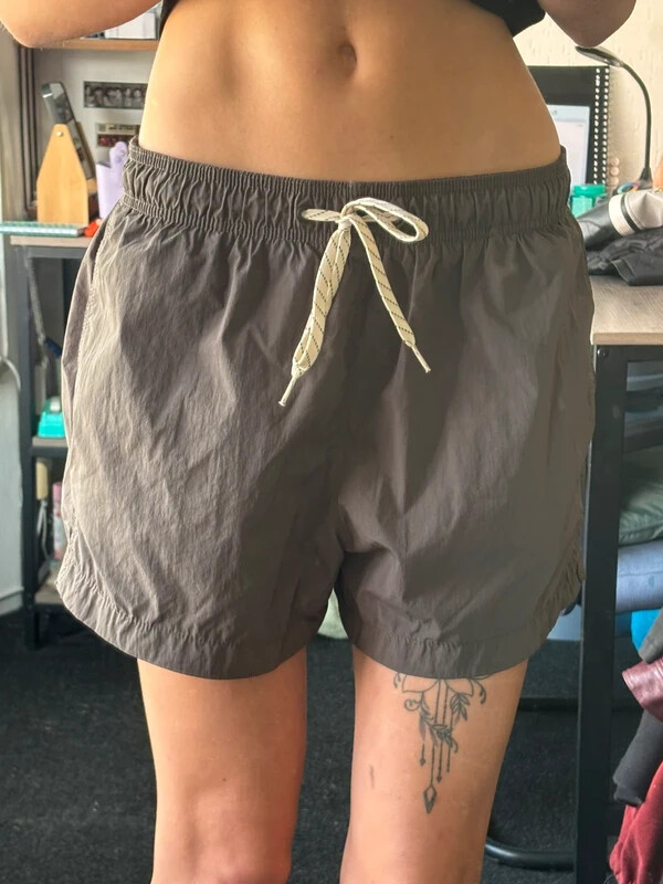 Daniek Moolhuizen nude photo 5