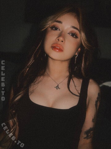 Daniela Herrera New (9 photos)