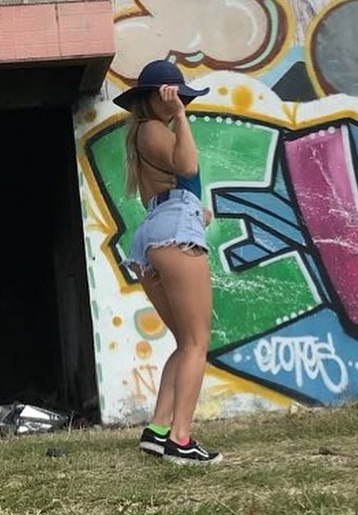 Daniela Spino nude photo 14