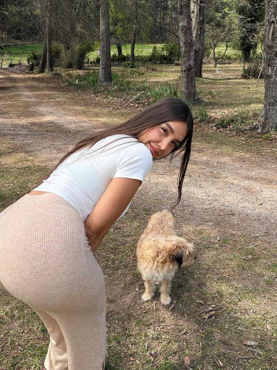 Daniela Suarez nude photo 9