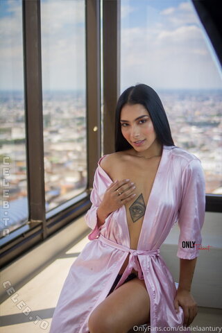 danielaantury nude photo 75