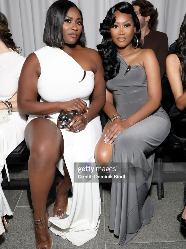 Danielle Brooks nude photo 4