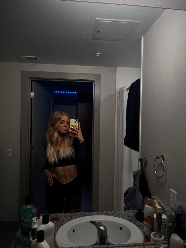 Danielle Jordan nude photo 10