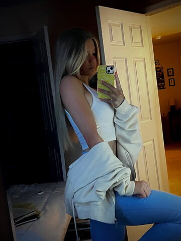 Danielle Jordan nude photo 24