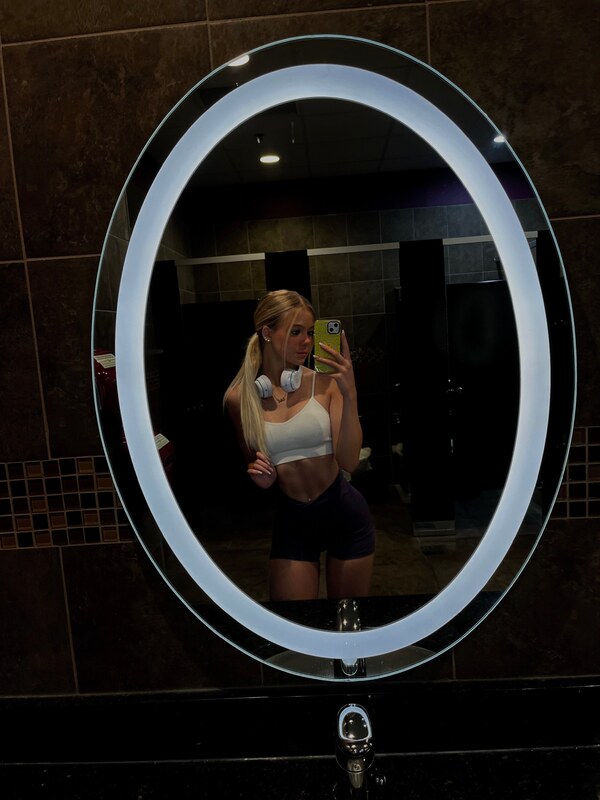 Danielle Jordan nude photo 15