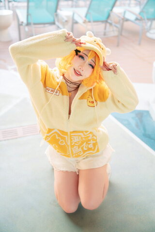Danisaurz nude photo 116