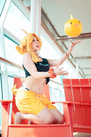 Danisaurz nude photo 28
