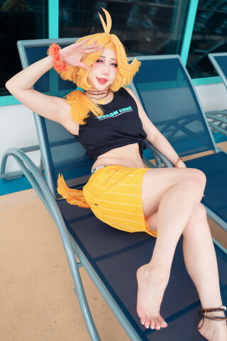 Danisaurz nude photo 24