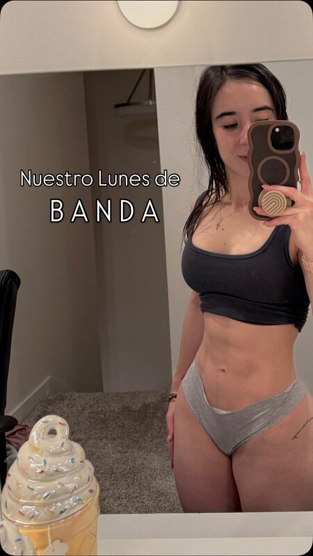 Danya Bernal nude photo 34